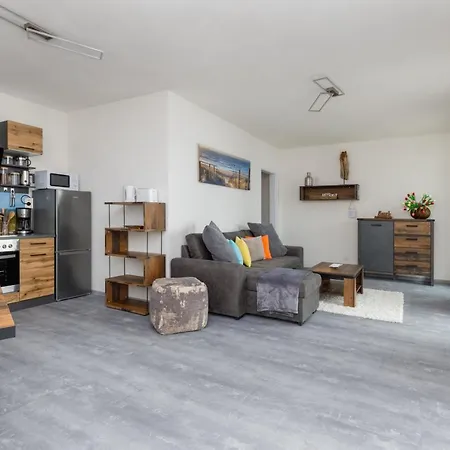 Sea Nowa Flotylla By Renters Apartment